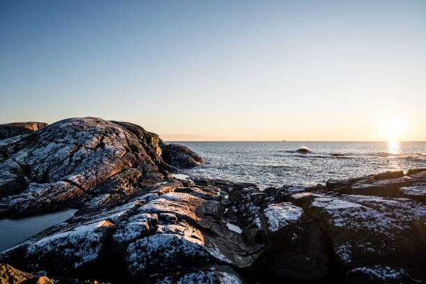 istock Afternoon by The Coast in Norway 902595538