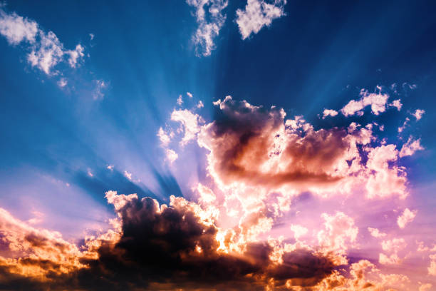 istock Dramatic Sky in Thessaloniki, Greece 902655250