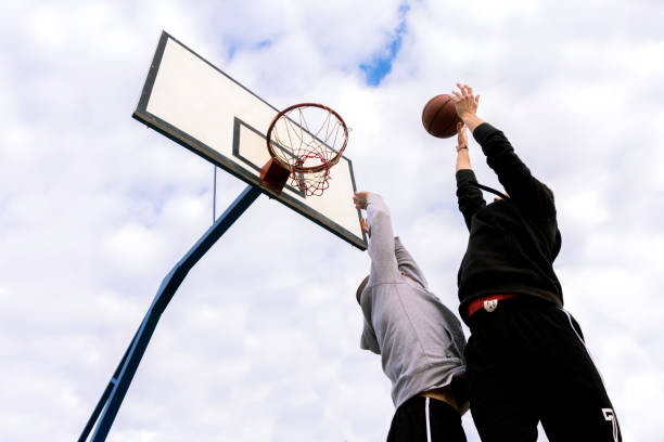 istock Find your way to score 902677672