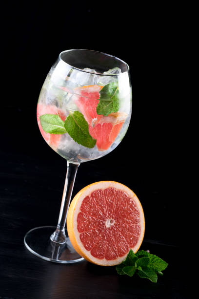 istock gin and tonic cocktail drink 902707098