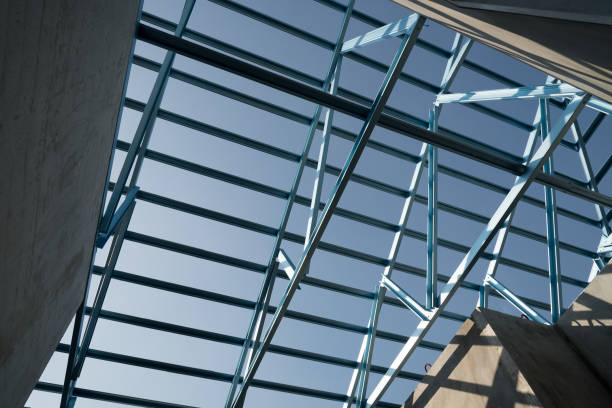 istock Structure of steel roof frame for building construction 902734858