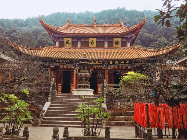 istock Architectural details of Huating Temple (Kunming, Yunnan, China) 902841600