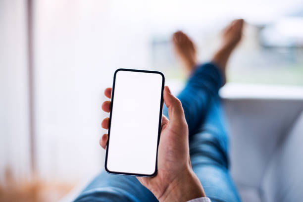 istock Mockup image of smartphone with blank white screen. 902883634