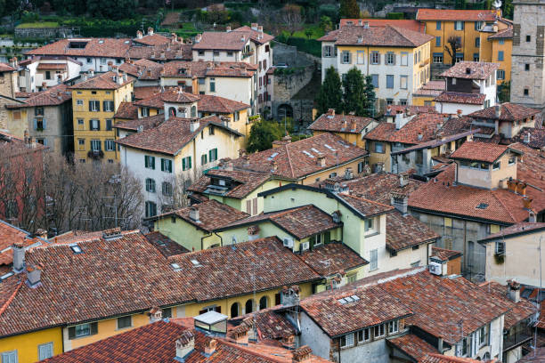 istock Old town of Bergamo, Italy 902907028