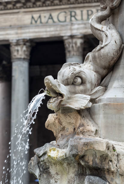 fuente del panteón, en piazza della rotonda... roma, italia - ancient rome rome fountain pantheon rome fotografías e imágenes de stock