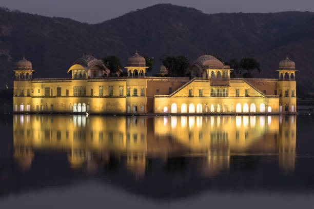 istock Jal Mahal Palace during sunset 903002662