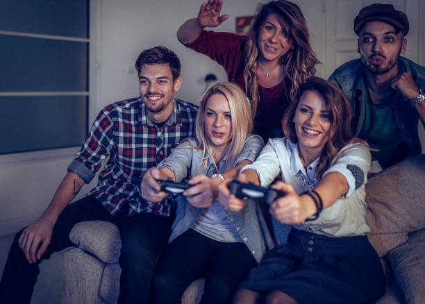 istock Playing games in office on coffee break 903031500