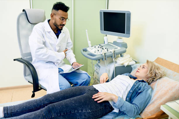 istock Doctor explaining reason of stomachache 903115138