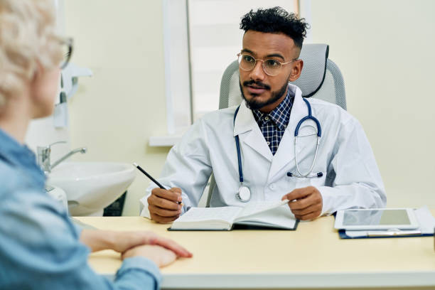 istock Medical consultation 903115328