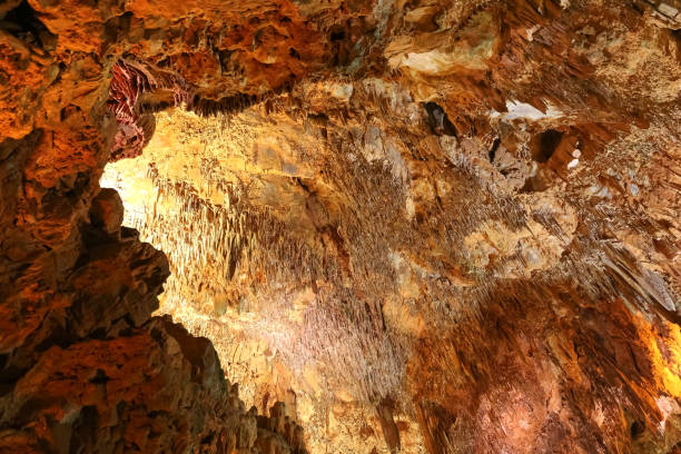 istock Formations in Damlatas Cave, Alanya, Antalya, Turkey 903120244