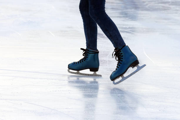 istock foot ice-skating person on the ice rink 903126866