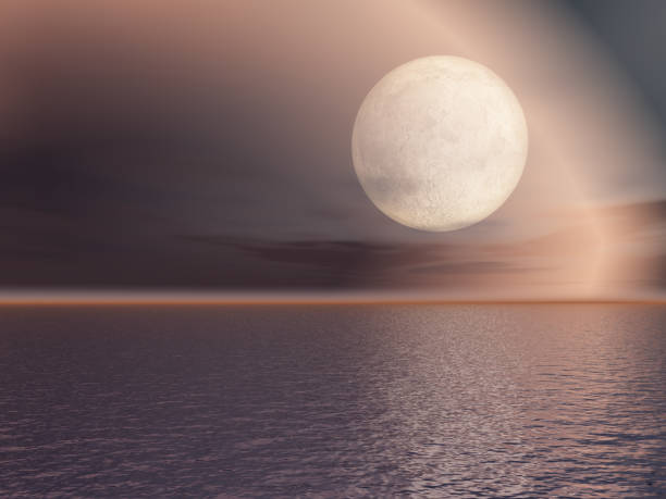 Luna notturna sul mare - foto stock