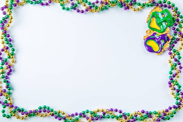 istock Mardi gras carnival background - beads and mask 903213114