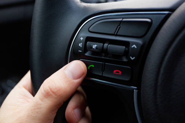 istock Buttons on the steering wheel for phone functions. 903224504