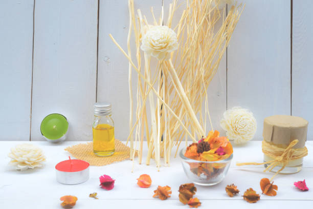 istock Aromatic essence oil bottle with bottle of fragrance reeds diffuser 903250012