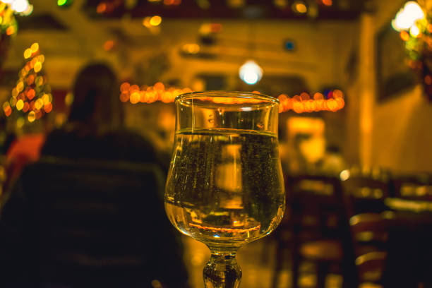 traditional glasses arrangement