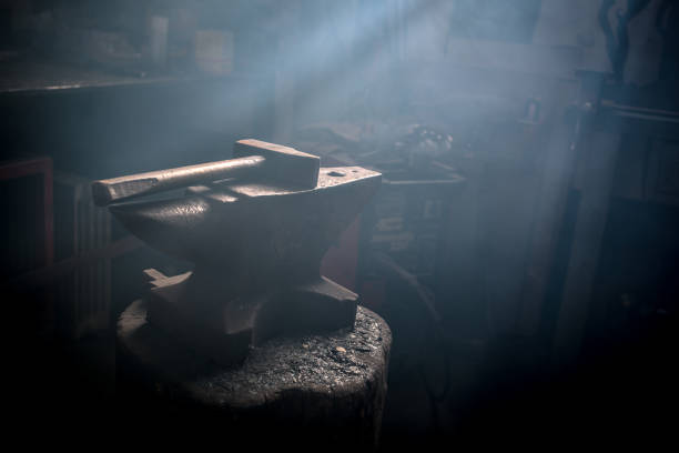 鐵匠演出者鐵匠鋪工作室實驗室 - 鍛鐵 個照片及圖片檔