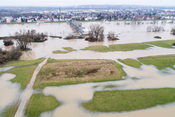 istock Flooded riverbanks of River Main, Germany 903306202