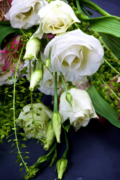istock Lisianthus Flowers Bouquet 903464542