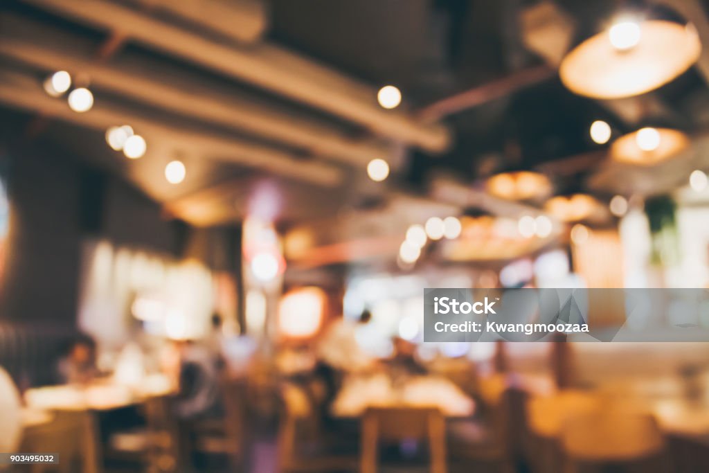 Café Restaurant oder Café Interieur mit Menschen abstrakte Unschärfe Hintergrund - Lizenzfrei Restaurant Stock-Foto