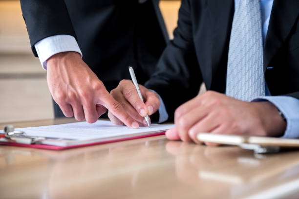 istock Asian Businessman working for goal and KPI and successful 903509132