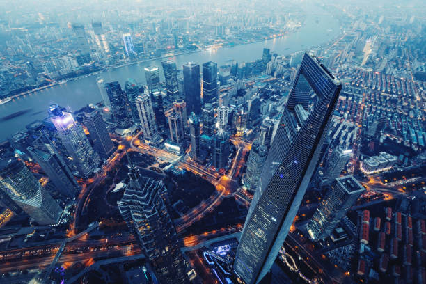 shanghai chiny nowoczesne drapacze chmur skyline aerial view noc - ground asia night light zdjęcia i obrazy z banku zdjęć