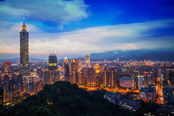 istock Taipei 101 towers over the Xinyi District at twilight 903604284
