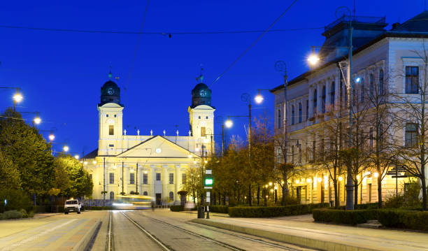 istock Debrecen Great Protestant Church at night 903610106
