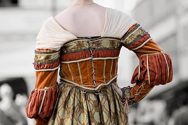 시대물 정장용 - baroque style costume corset women 뉴스 사진 이미지
