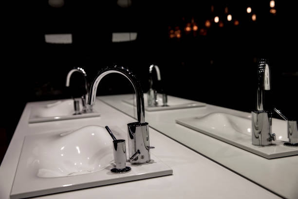 istock Chrome faucet with washbasin and modern black bathroom 903657862