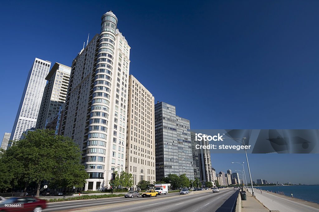 Apartamentos, Chicago Lakeshore - Foto de stock de Arranha-céu royalty-free