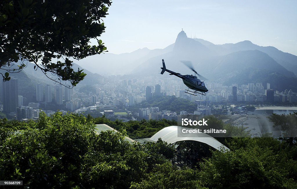 Chopper in Rio Brasile - Foto stock royalty-free di Elicottero