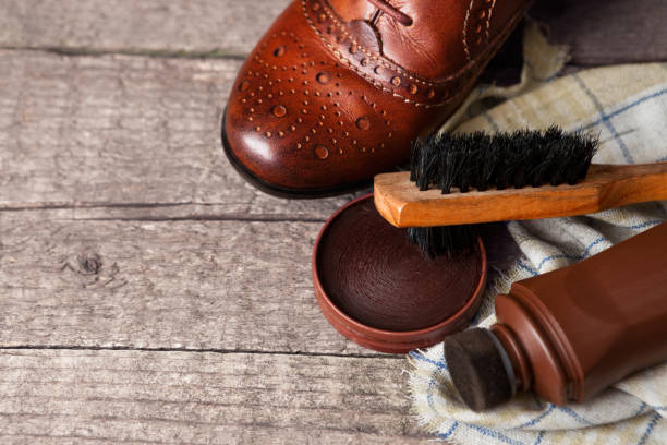 istock Shoe and shoe cleaning accessories 903687758