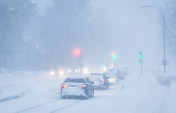 istock Traffic in snow storm. Sotkamo, Finland. 903691394
