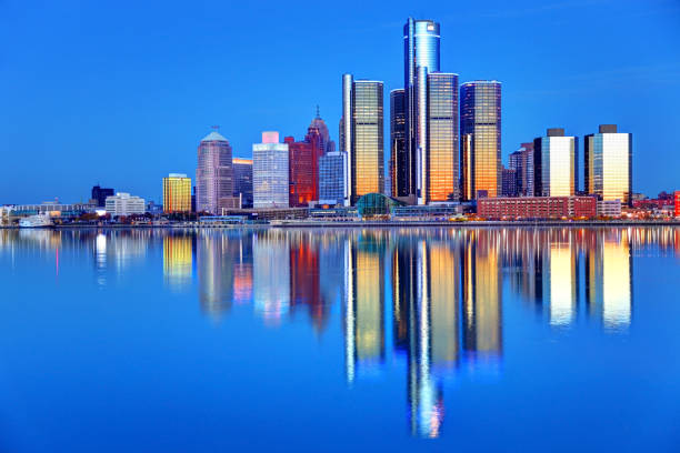 istock Downtown Detroit, Michigan Skyline 903702712