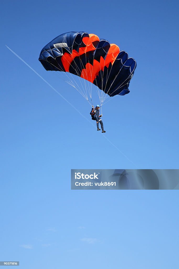 Parachutist em ação - Foto de stock de Adulto royalty-free