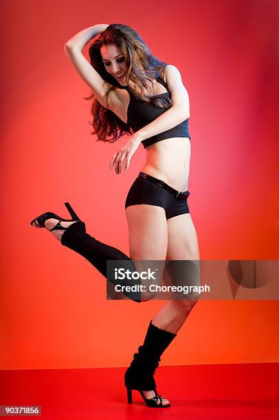 Danze Moderno - Fotografie stock e altre immagini di Adulto - Adulto, Aerobica, Anca