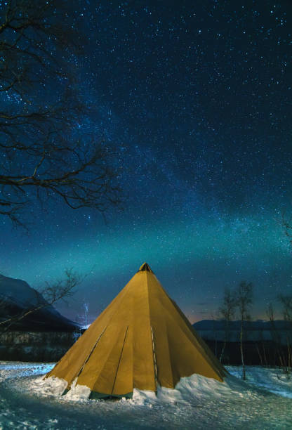 istock Eskimo Tent and Northern Lights. 903725378