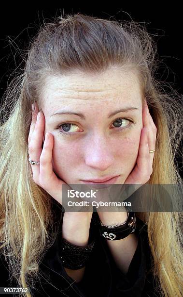 Photo libre de droit de Déçu banque d'images et plus d'images libres de droit de Cheveux blonds - Cheveux blonds, Femmes, Grognon