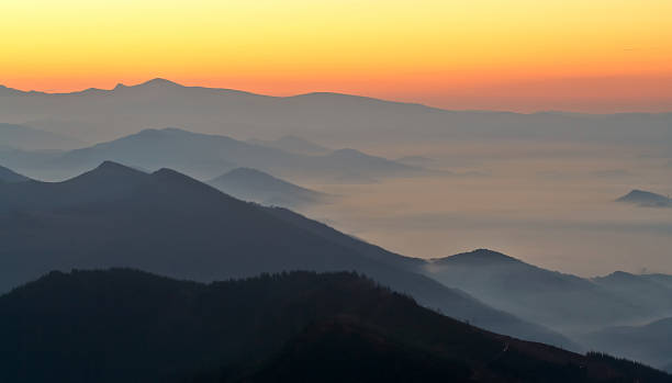 istock Sunrise over the fog 90377002