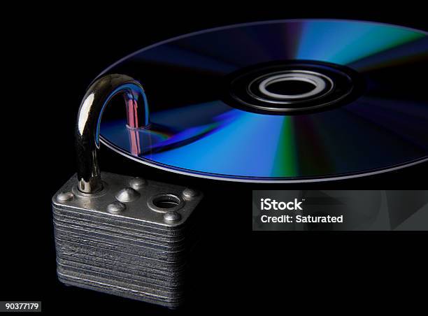 Данные Безопасности Открыто Диск — стоковые фотографии и другие картинки CD-ROM - CD-ROM, DVD-диск, Sitting duck - английское выражение
