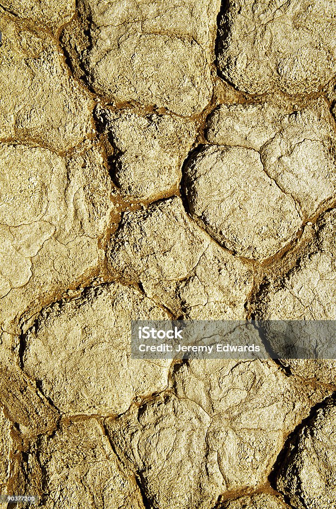 Agrietado seca barro - Foto de stock de Agrietado libre de derechos