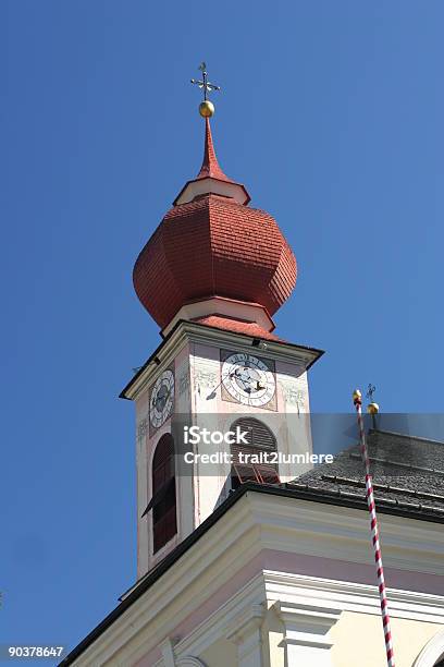 Campanario De Tirolesas Foto de stock y más banco de imágenes de Alemania - Alemania, Austria, Baldosa