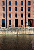 warehouse-umgerechnet-in-modernen-flach-