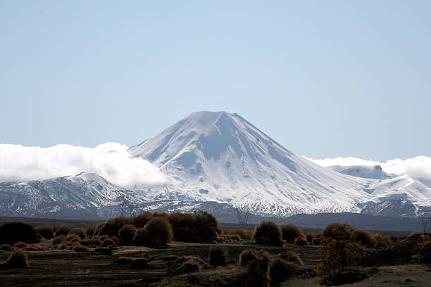 istock Mt Narahouge, New Zealand 90381764