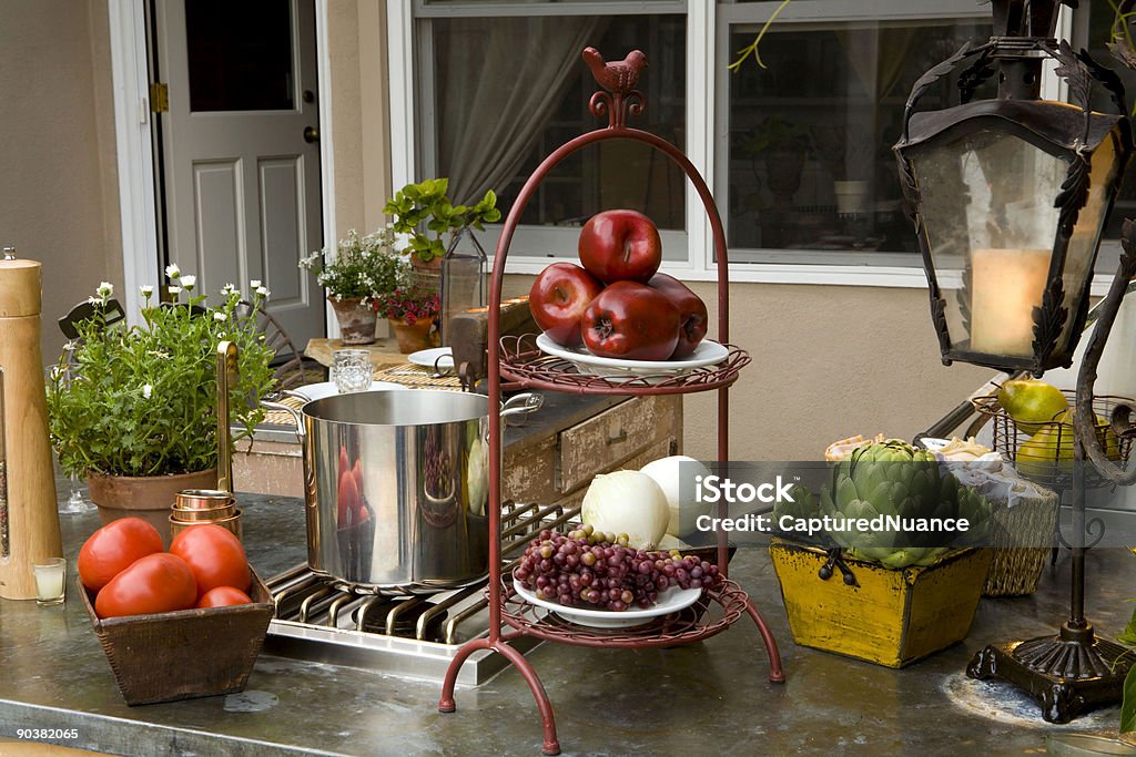 Verano eve de barbacoa - Foto de stock de Casa solariega libre de derechos