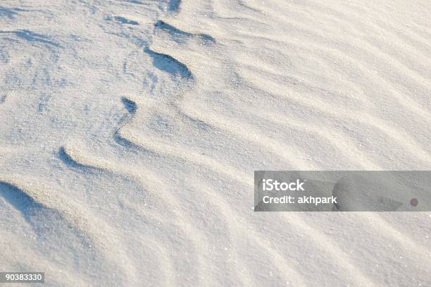 Deriva De Nieve Foto de stock y más banco de imágenes de Aire libre - Aire libre, Ascensor, Azul