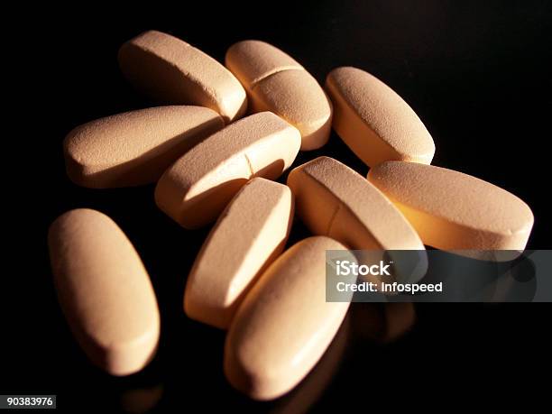 薬 - アスピリンのストックフォトや画像を多数ご用意 - アスピリン, オレンジ色, カプセル剤