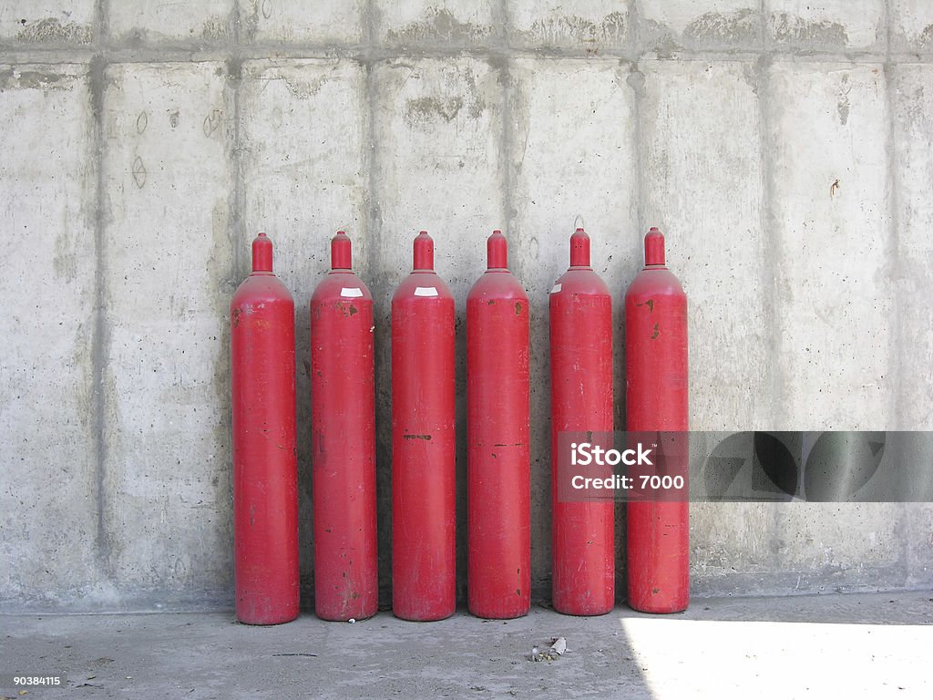 Rosso Canotte - Foto stock royalty-free di Benzina