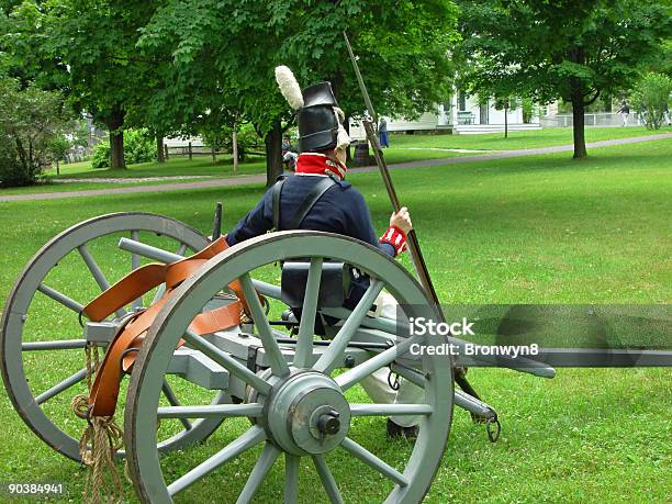 Foto de Soldados Da Guerra De 1812 e mais fotos de stock de Guerra - Guerra, Uniforme, Baioneta